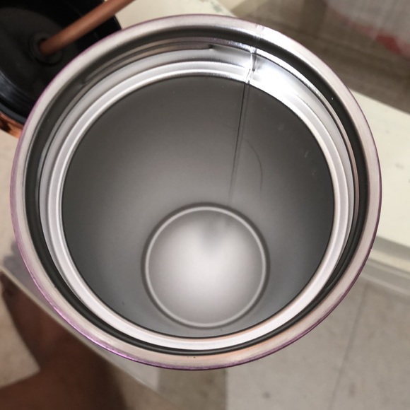 🌺🌺🌺🌺🌺🌺🌺🌺🌺Stainless steel tumbler. FREE WITH PURCHASE $75 AND OVER❤️❤️❤️ - Picture 3 of 3